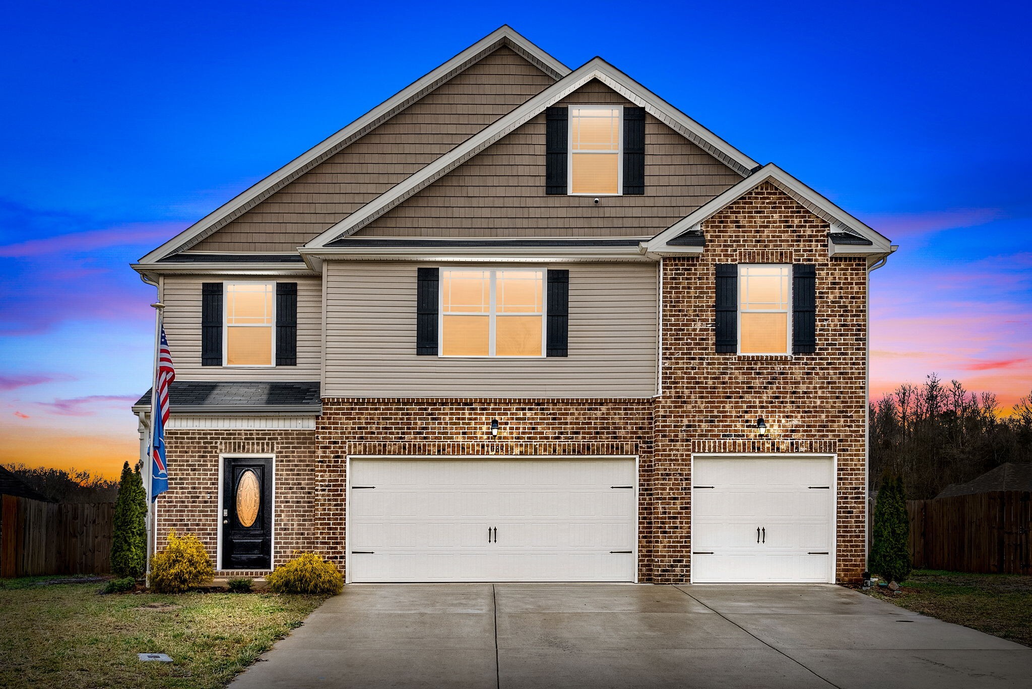 Property Photo:  1089 Black Oak Cir  TN 37042 