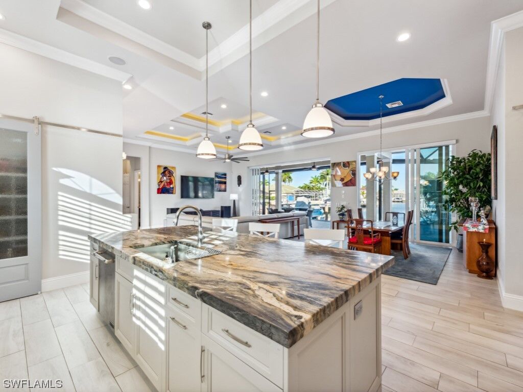 Property Photo:  511 Shalimar Street  FL 34145 