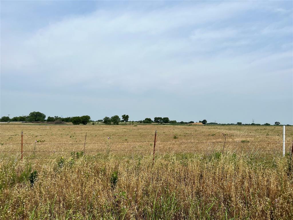 Property Photo: 147 County Rd 2610 TX 76234