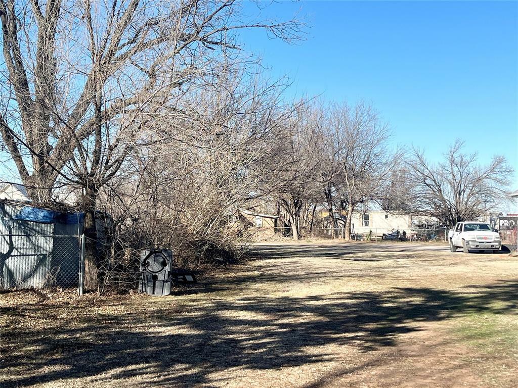 Property Photo:  819 El Reno Avenue  OK 73018 