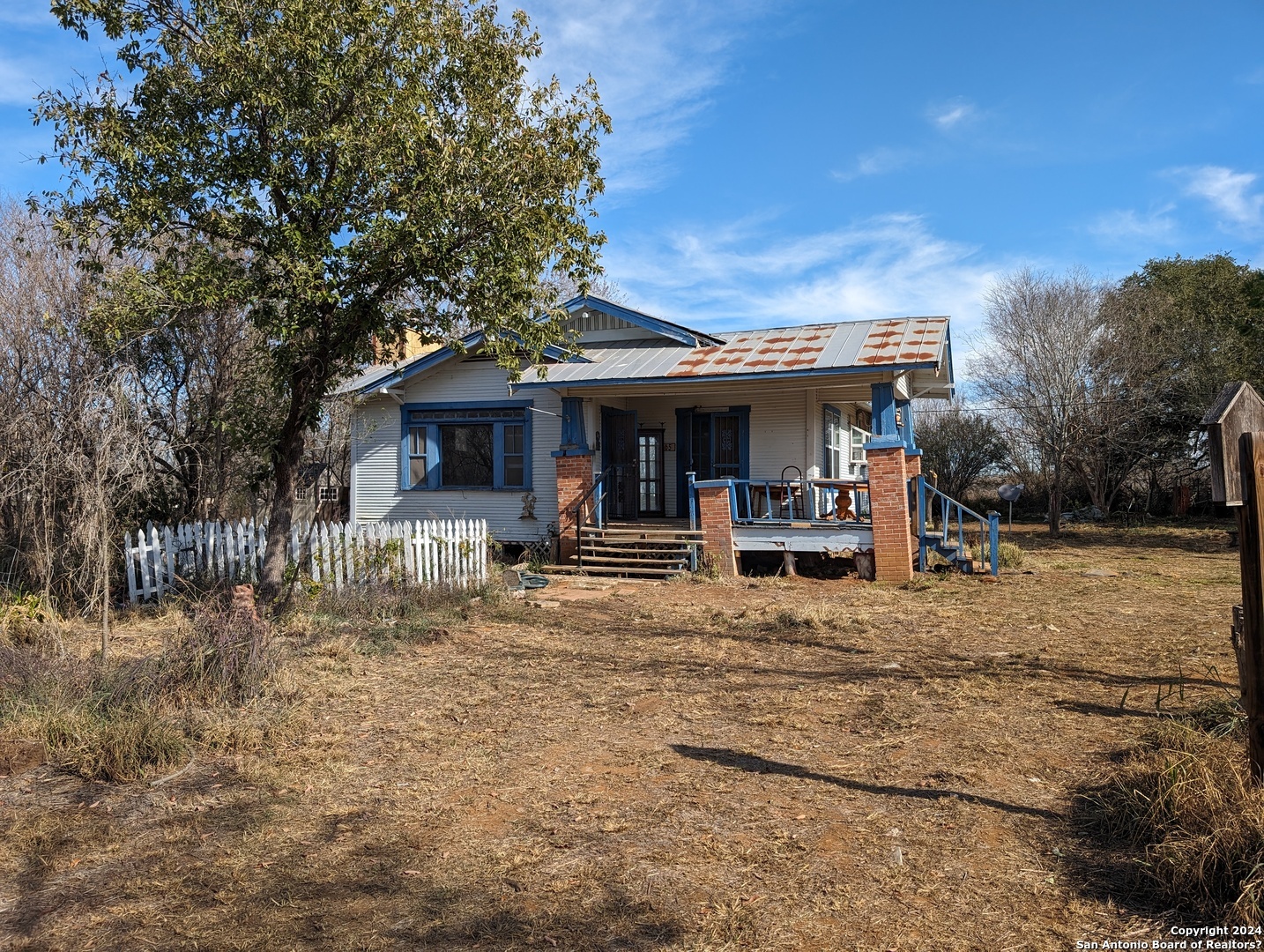 Property Photo:  1065 Fairview Rd  TX 78064 
