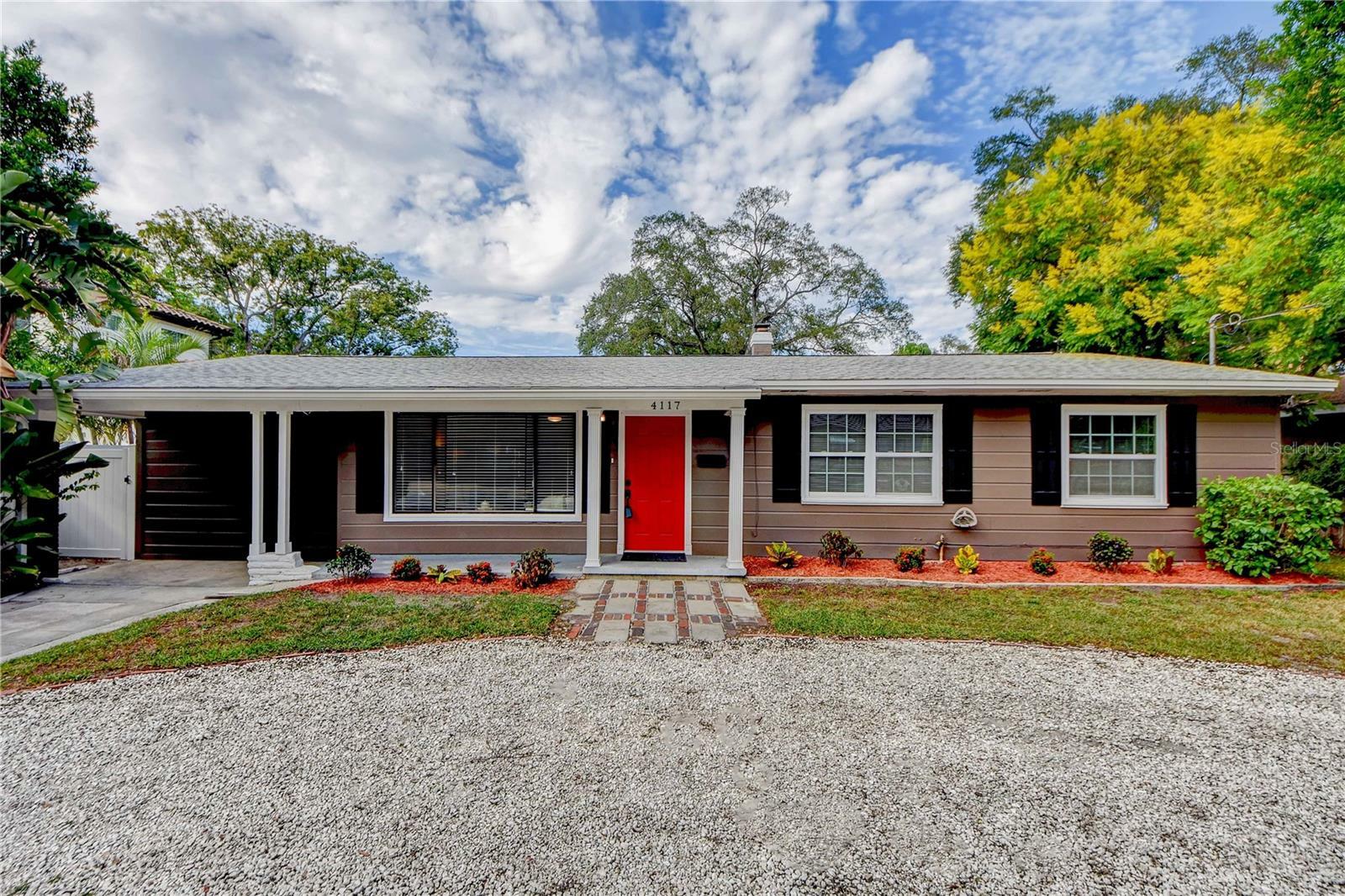 Property Photo: 4117 W Bay To Bay Boulevard FL 33629