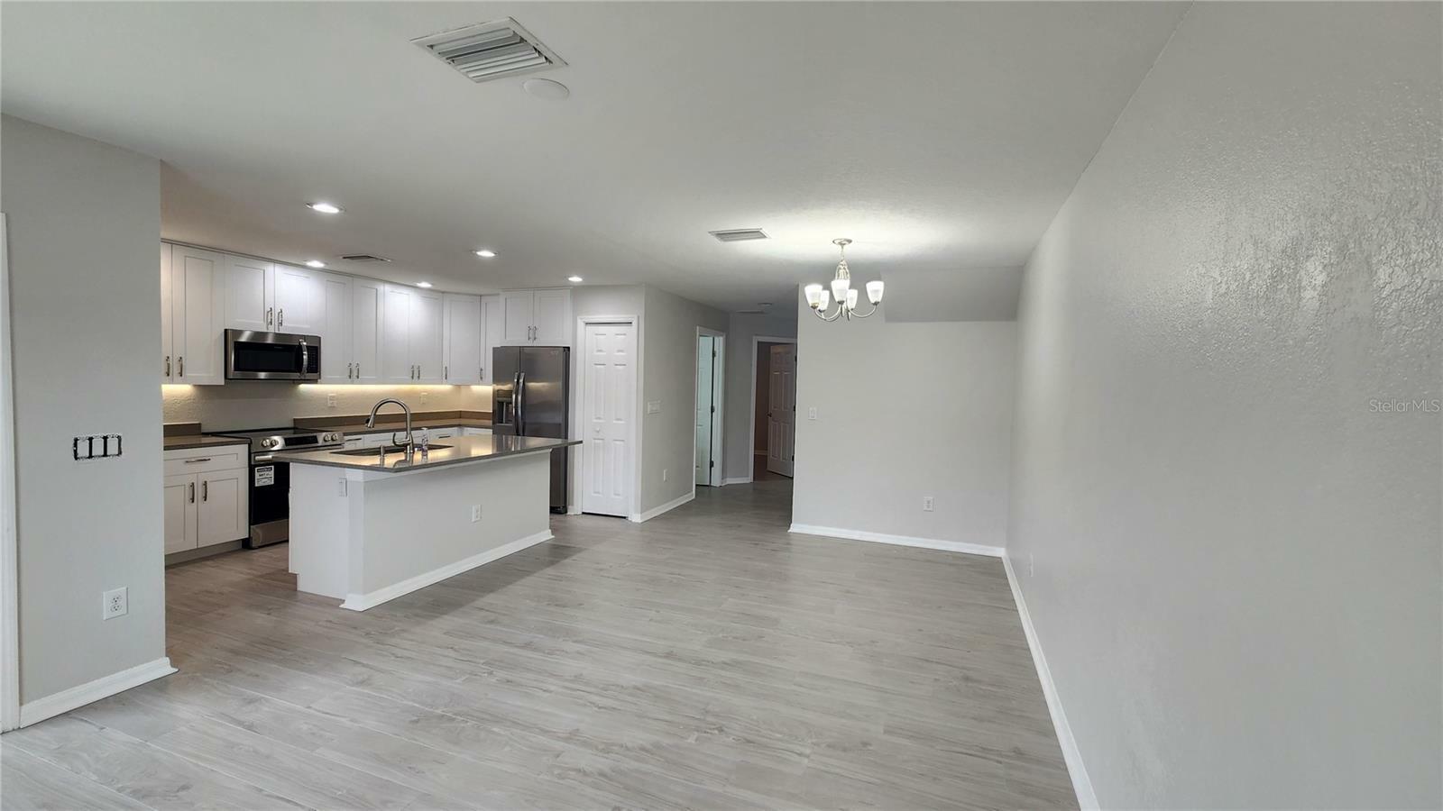 Property Photo:  5040 Chipotle Lane  FL 33544 