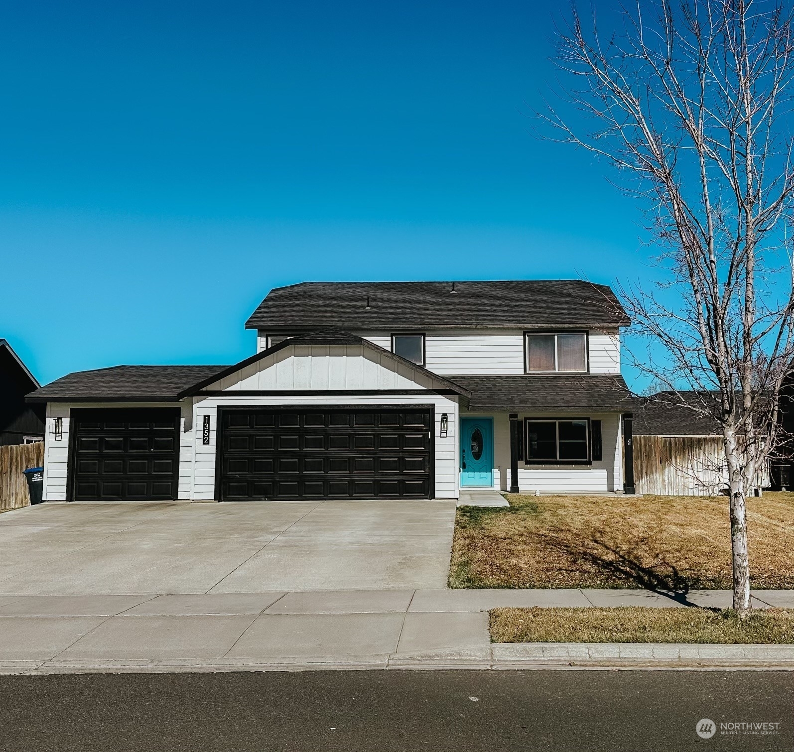 1352 E Crossroad Drive  Moses Lake WA 98837 photo