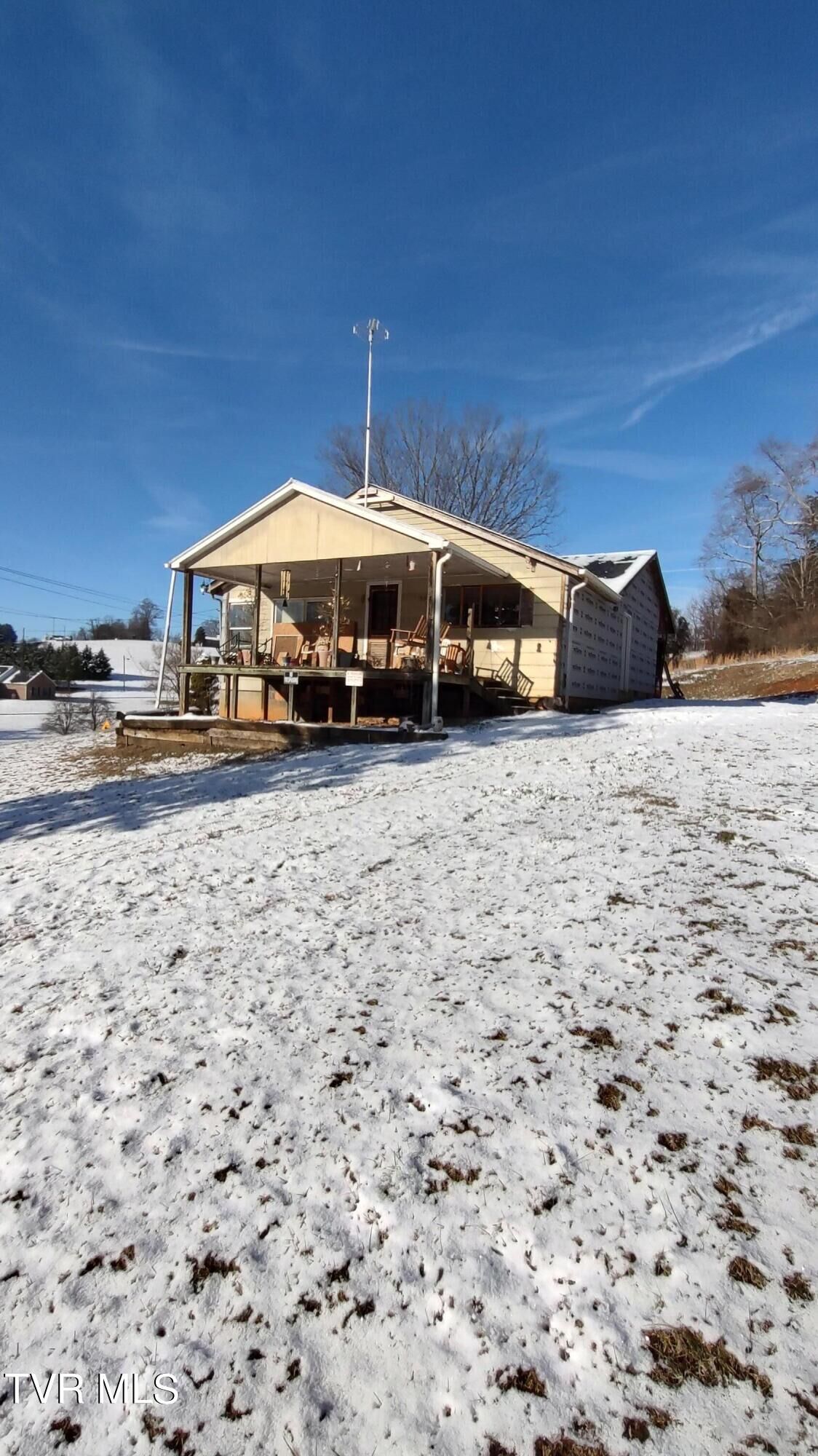 Property Photo: 1592 Allison Road TN 37686