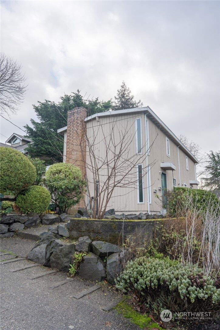 Property Photo: 341 NW 49th Street A WA 98107