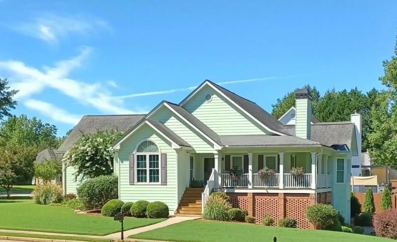 Property Photo: 404 Spring Place GA 30655