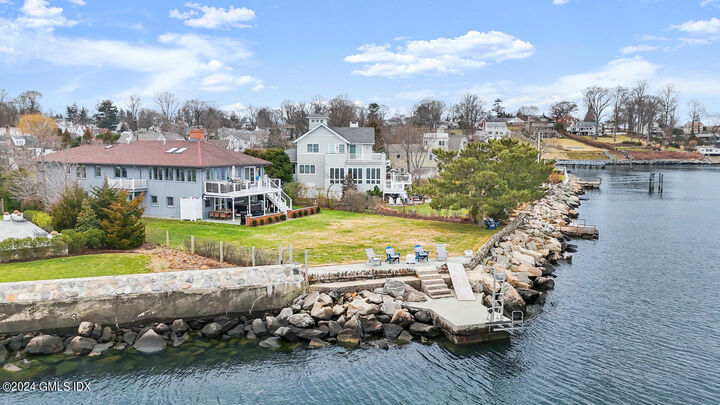 70 Sea Beach Drive  Stamford CT 06902 photo