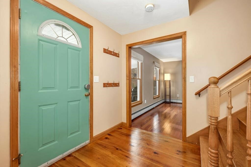 Property Photo:  1010 Flat Hill Rd  MA 01462 