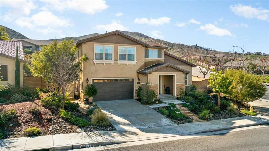 Property Photo:  24327 Trailblazer Lane  CA 92584 