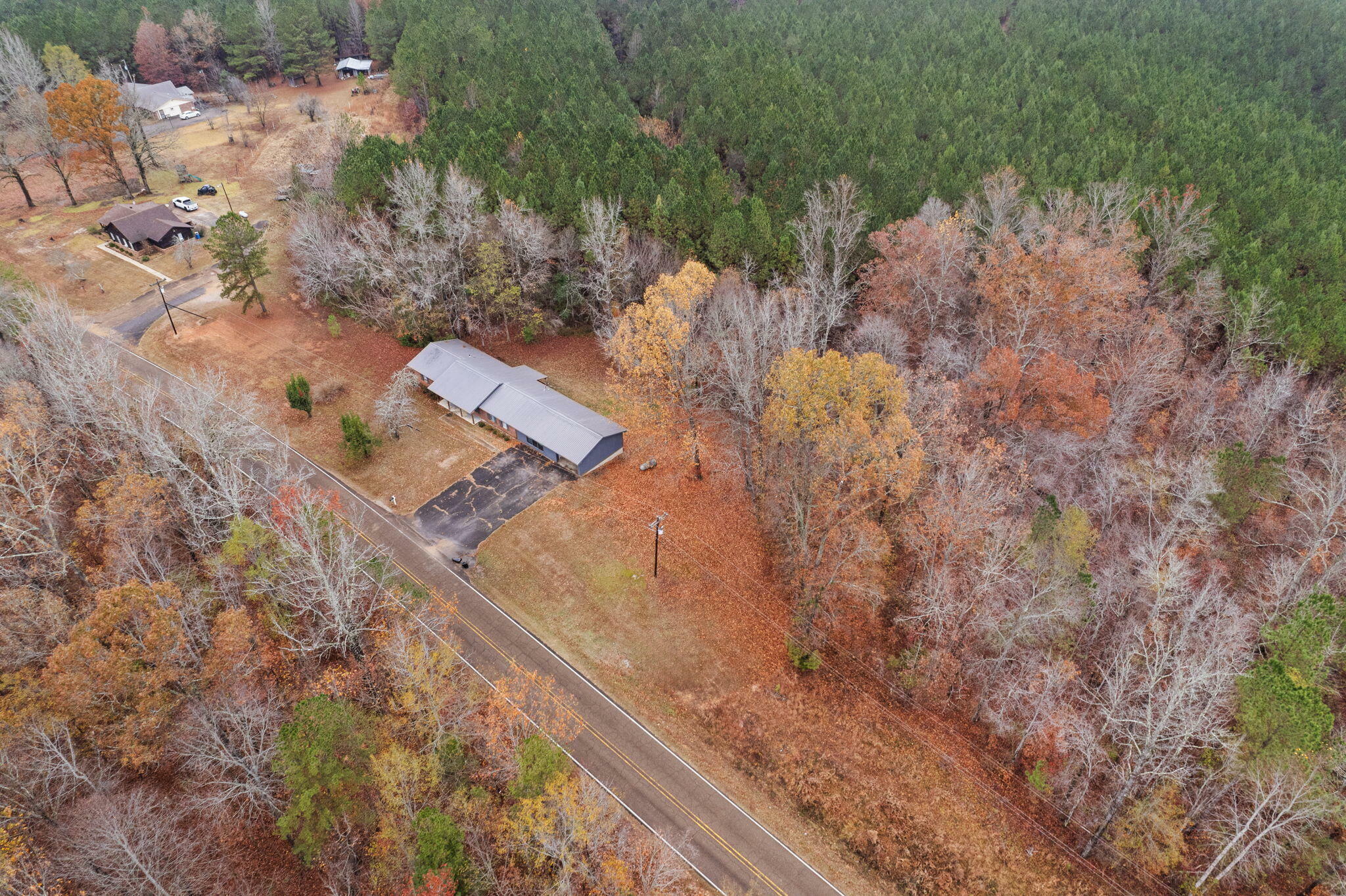Property Photo:  446 County Road 169  MS 38852 