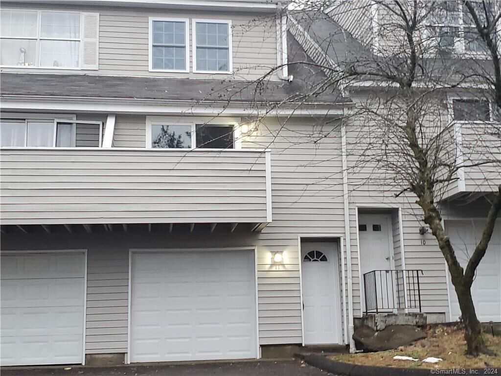 Property Photo:  769 Sylvan Avenue 11  CT 06606 