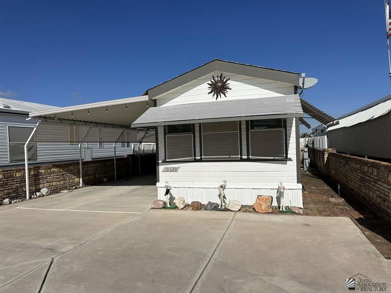 Property Photo:  10320 E 28 Ln  AZ 85365 