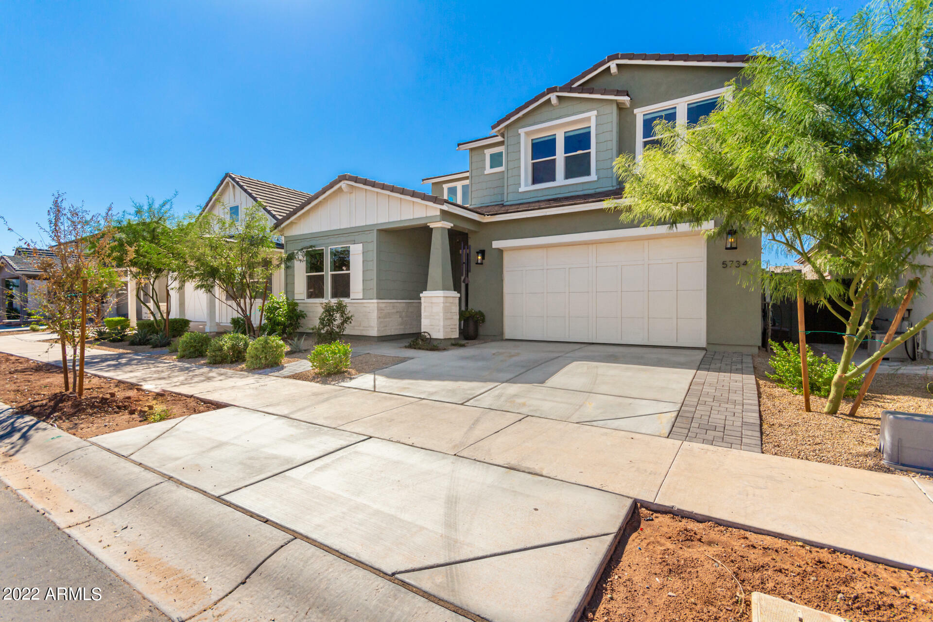 Property Photo: 5734 S 101st Way AZ 85212