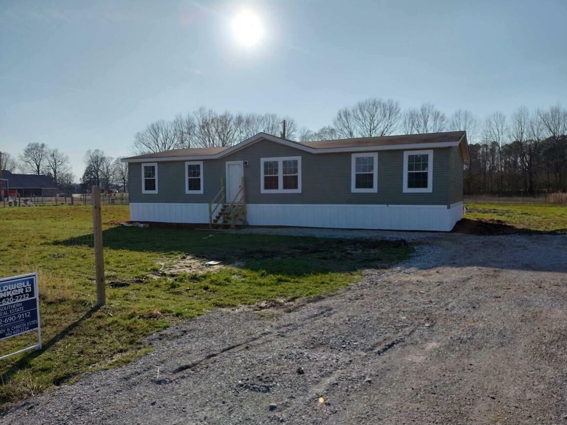 Property Photo:  603 County Road 417  MS 38849 