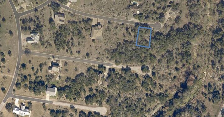 Property Photo: 707 Fawn TX 78657