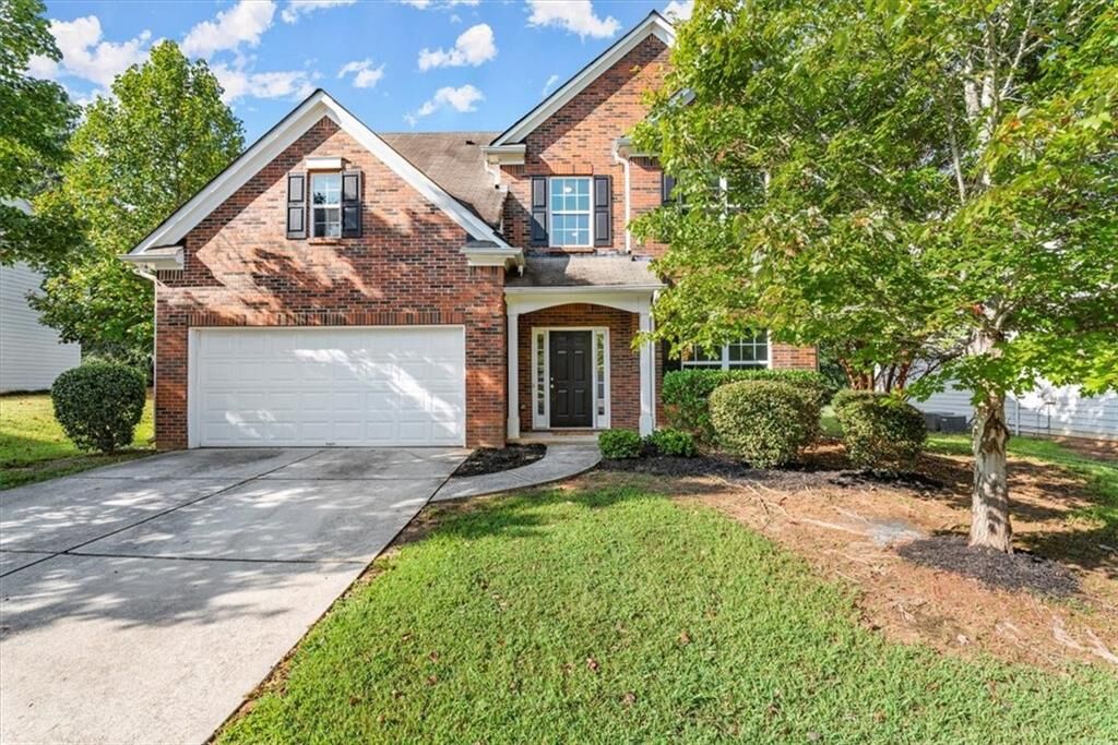 Property Photo:  5456 Alamosa Path  GA 30349 