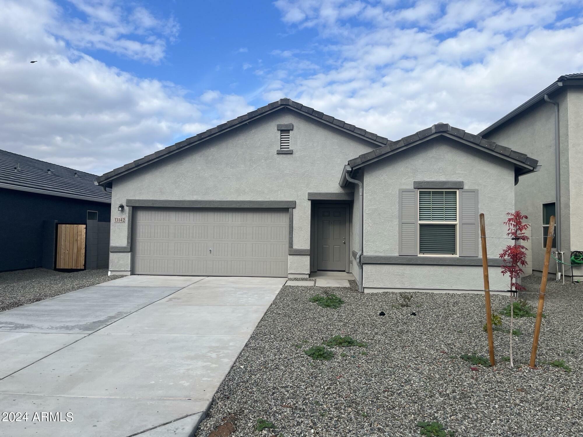 Property Photo: 13142 E Sunflower Lane AZ 85132