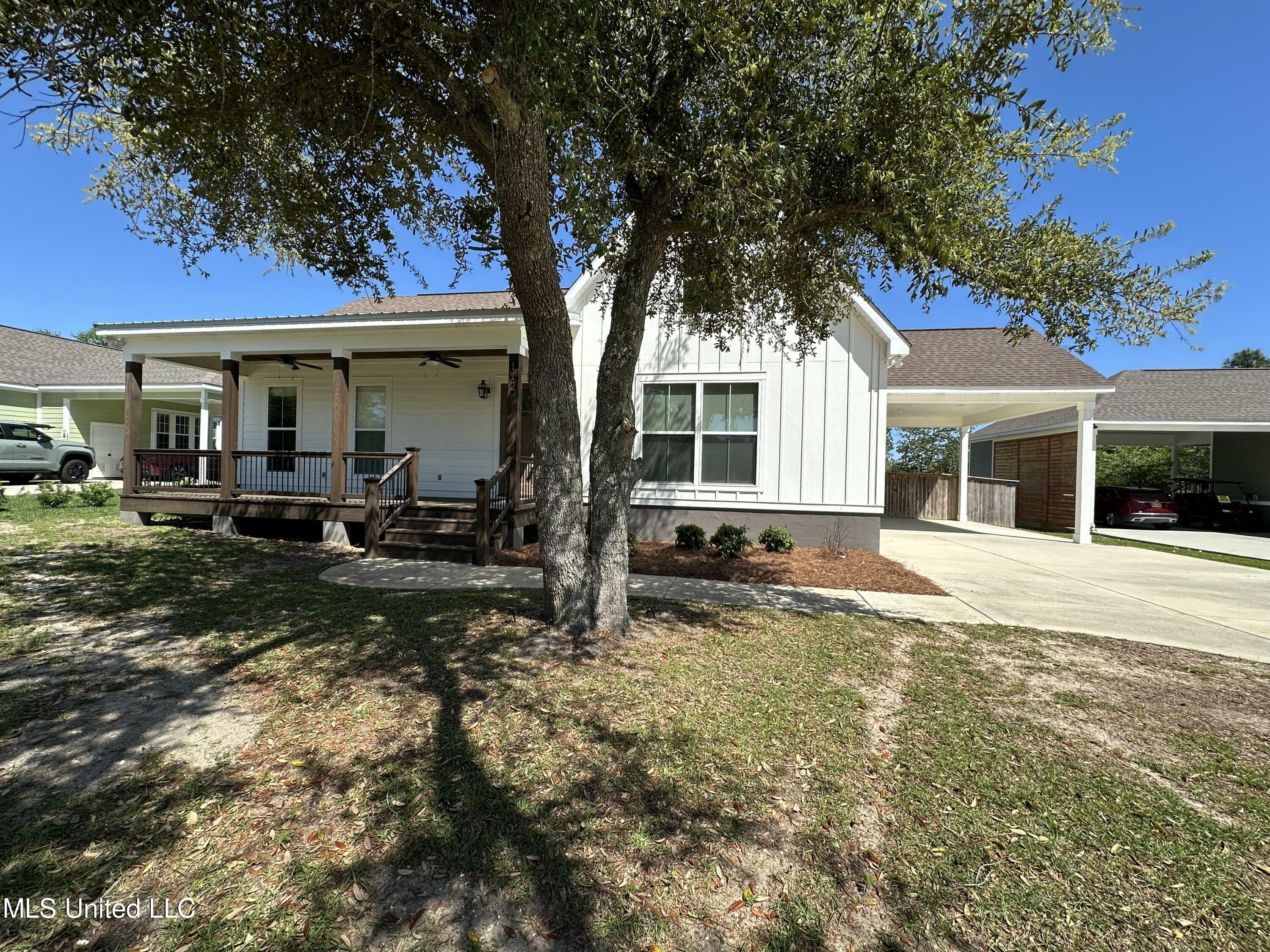 Property Photo:  112 Elva Drive  MS 39571 