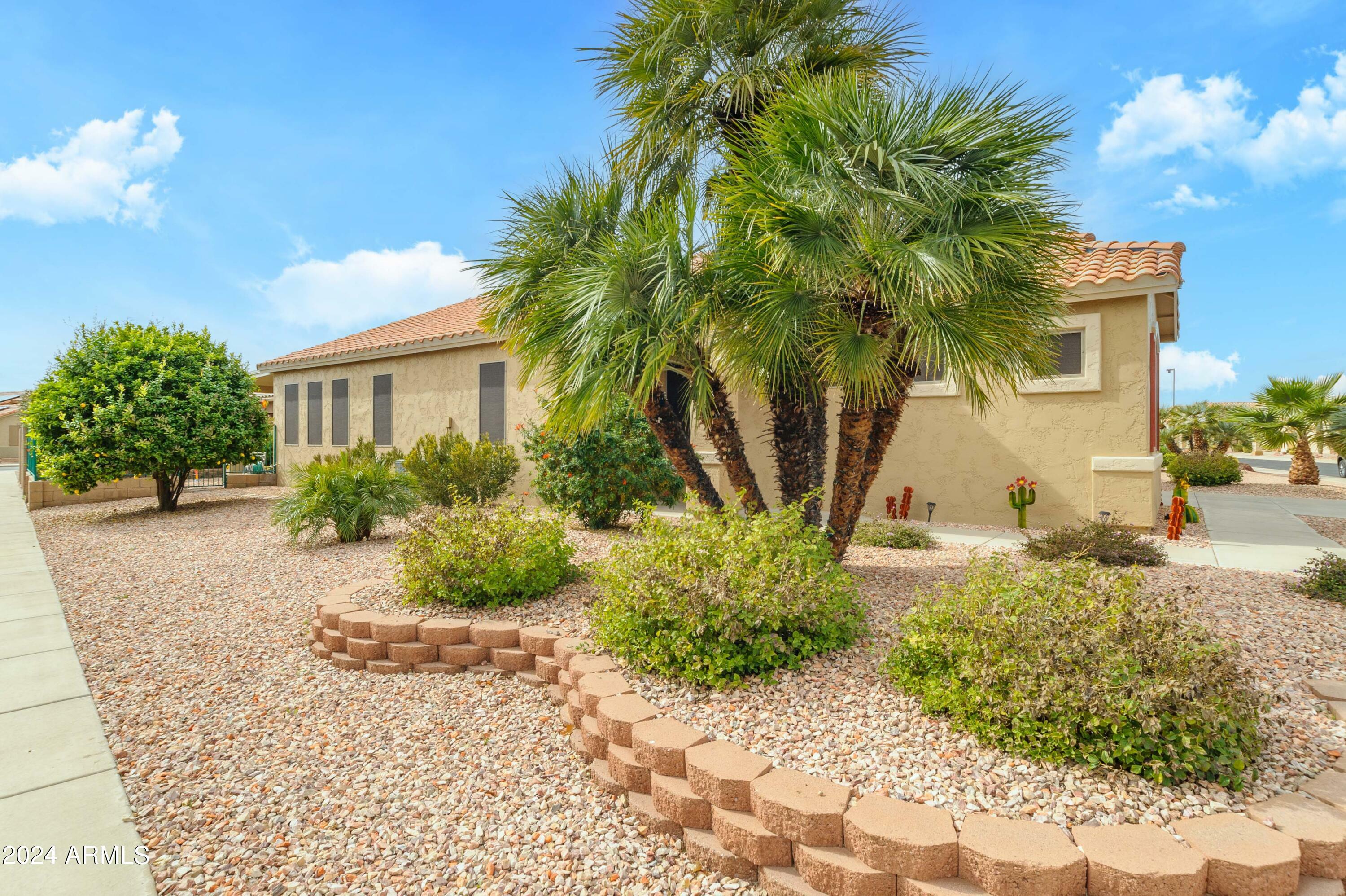 Property Photo: 17619 W Wildberry Drive AZ 85374