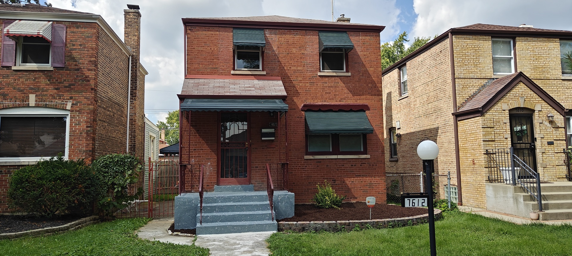 7612 S Seeley Avenue  Chicago IL 60620 photo