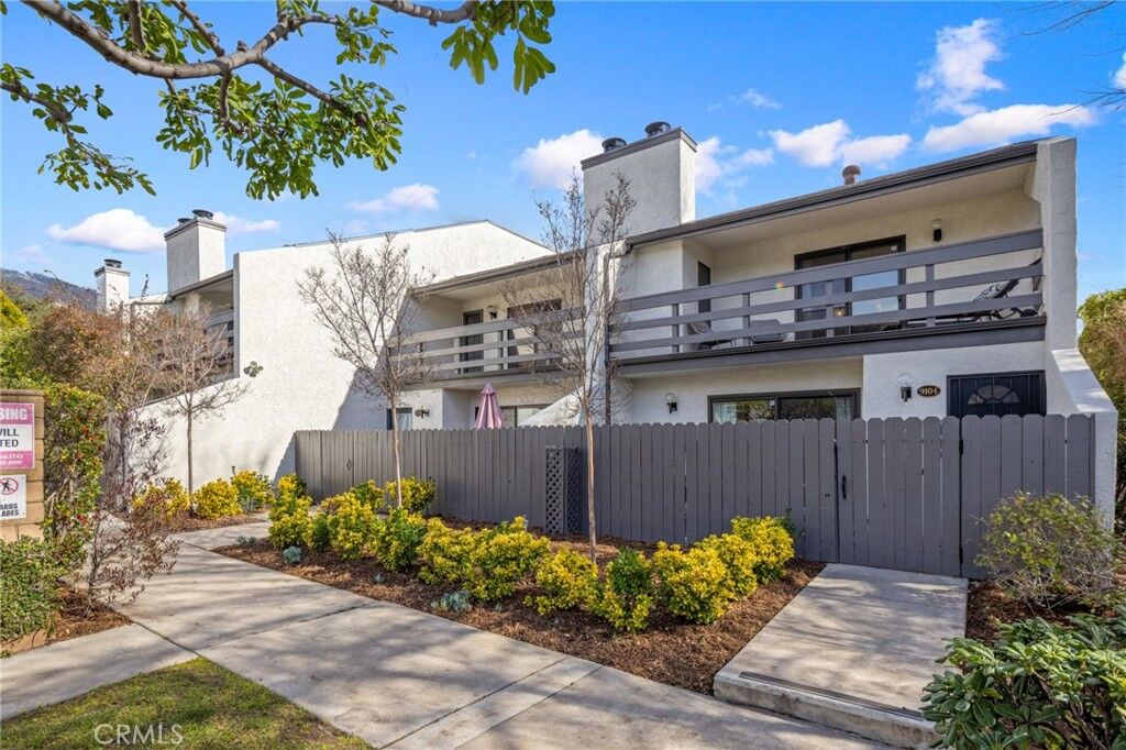 Property Photo:  910 Ocean View Avenue  CA 91016 