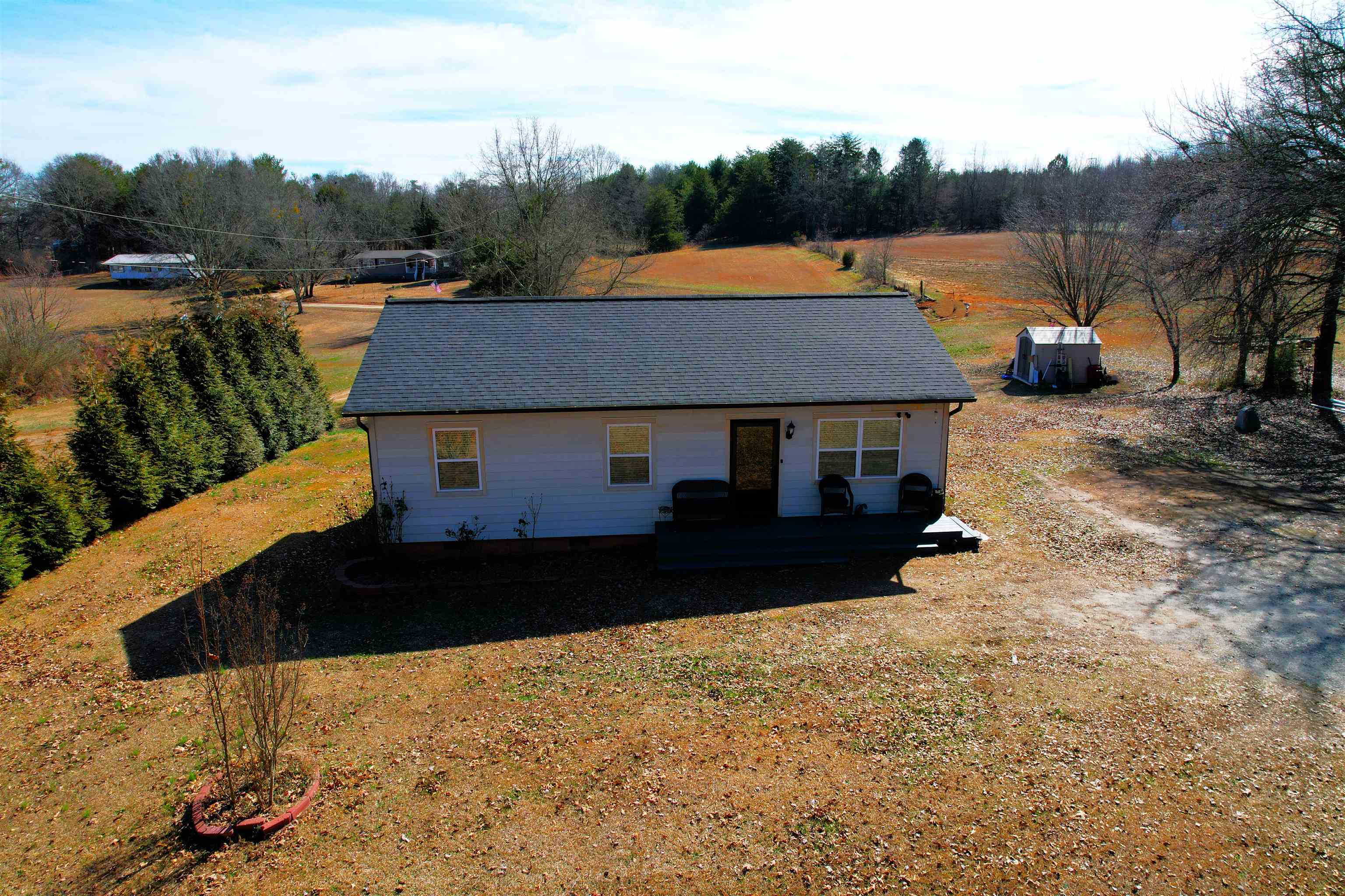 Property Photo:  511 Burnetts Road  SC 29323 