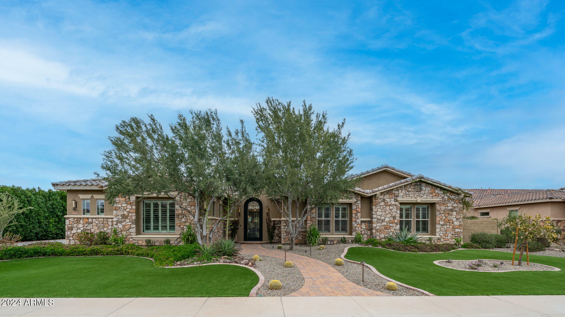 Property Photo:  3124 E Blackhawk Drive  AZ 85298 