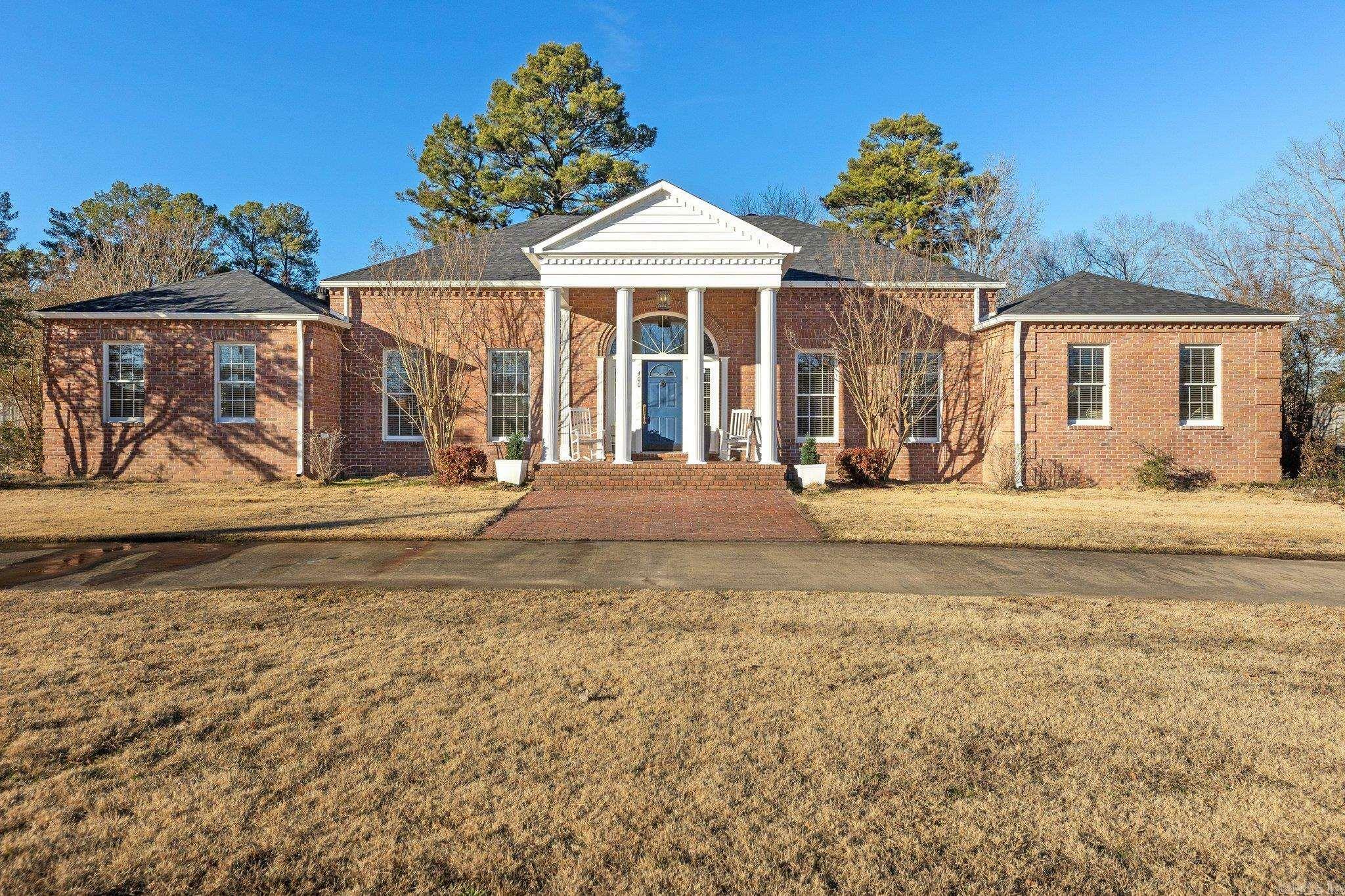 Property Photo:  400 Amy Lane  AR 72150 