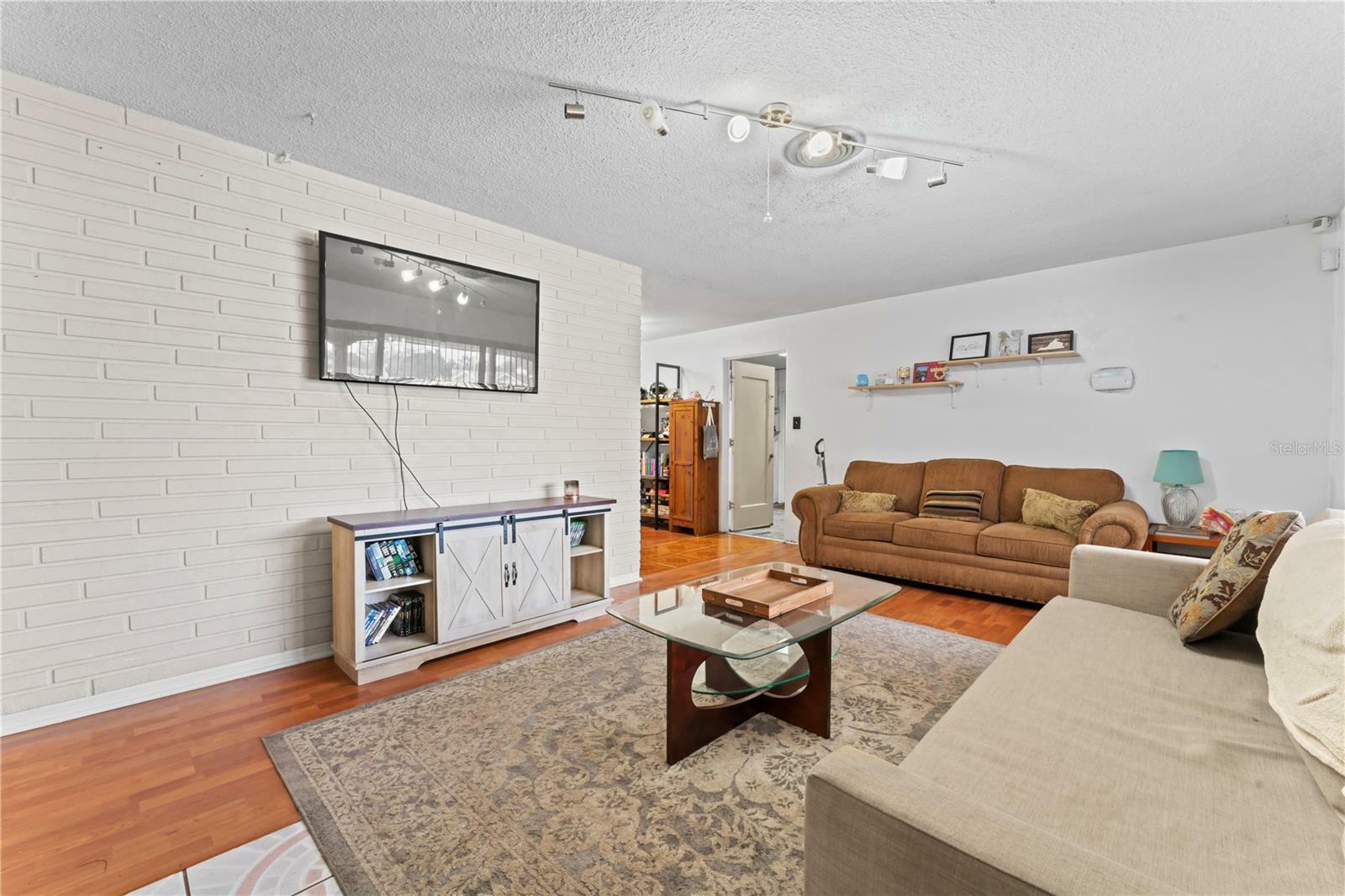Property Photo: 1760 58th Street N FL 33710