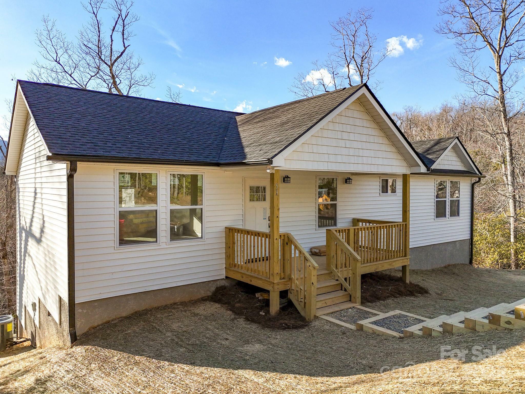 Property Photo: 53 Chandler Drive NC 28762