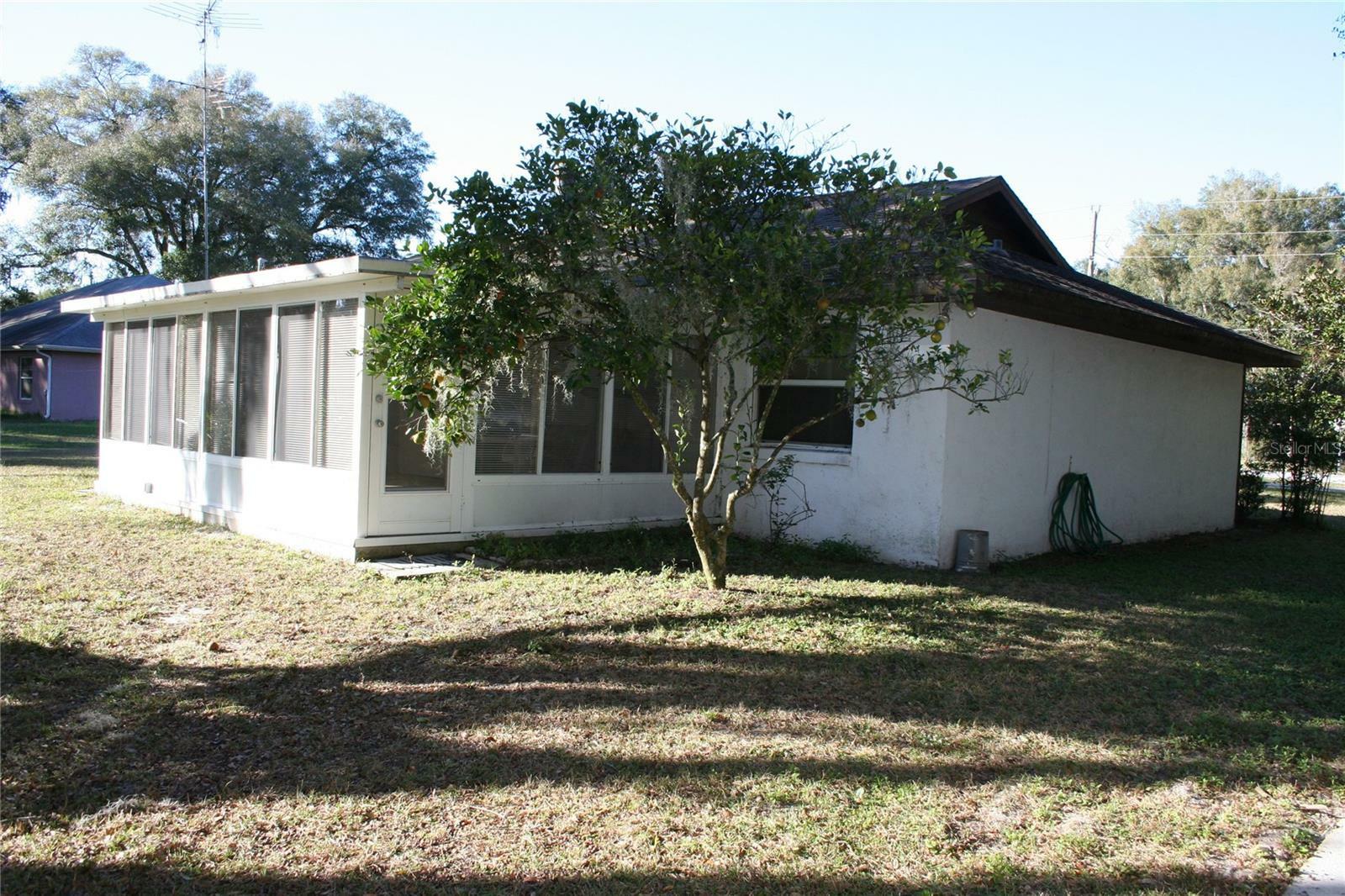 Property Photo:  10210 SE 138th Place Road  FL 34491 