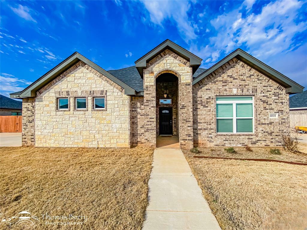 Property Photo:  6818 Red Yucca Road  TX 79606 