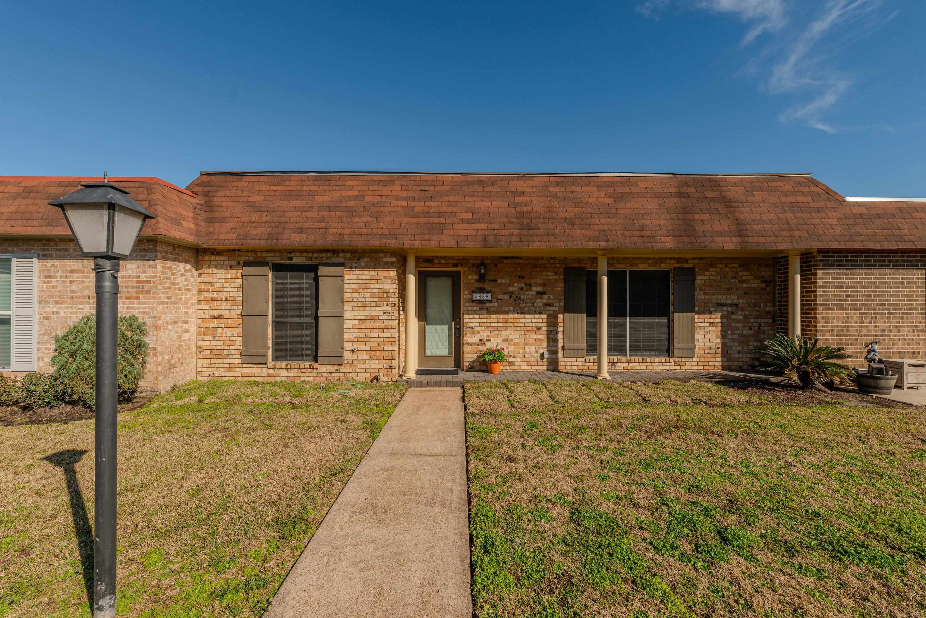 Property Photo:  5838 Meadow Way  TX 77706 