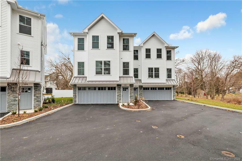 Property Photo: 892 Oldfield Road CT 06824