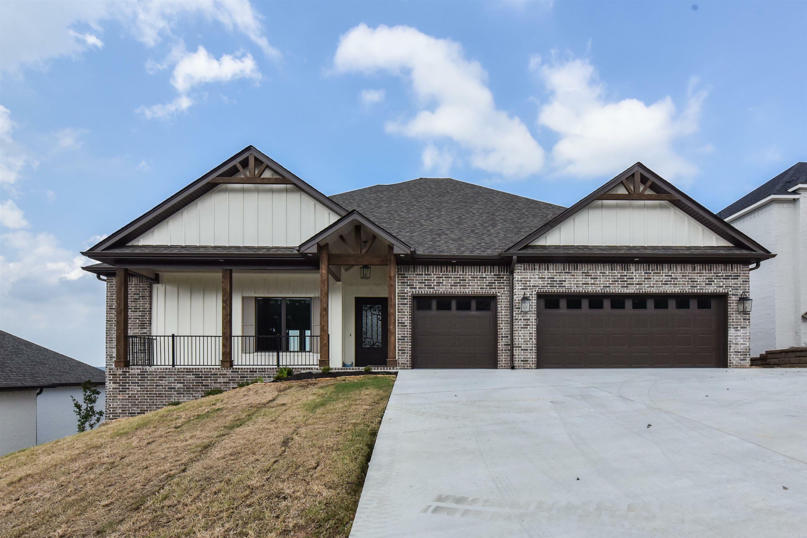 Property Photo:  179 Maumelle Valley Drive  AR 72113 
