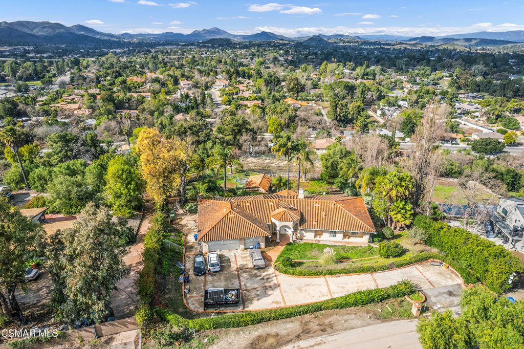 Property Photo:  603 Lone Oak Drive  CA 91362 