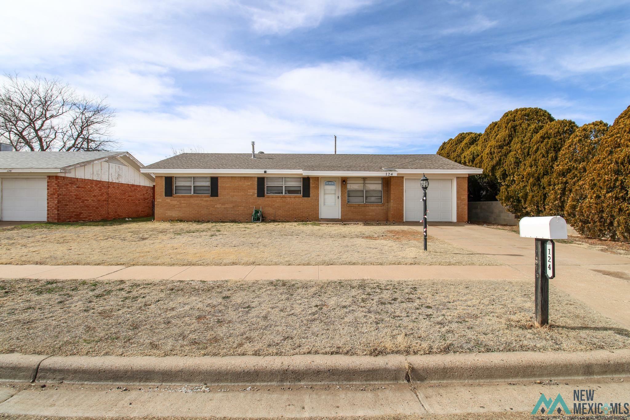 Property Photo: 124 Sasser Drive NM 88101