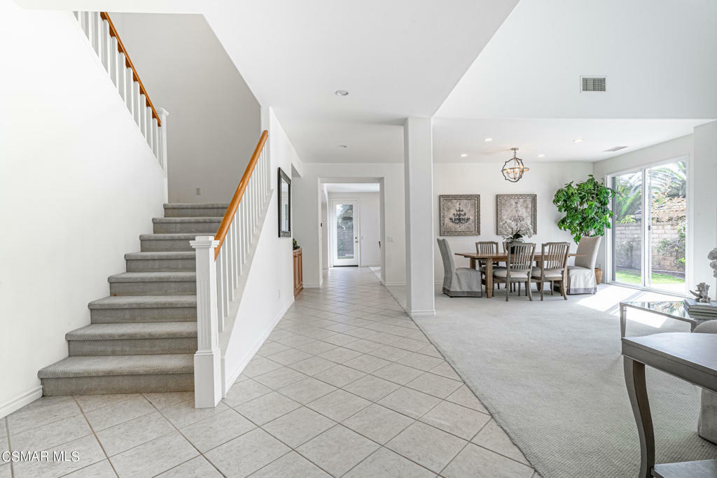 Property Photo:  66 Via Ricardo  CA 91320 