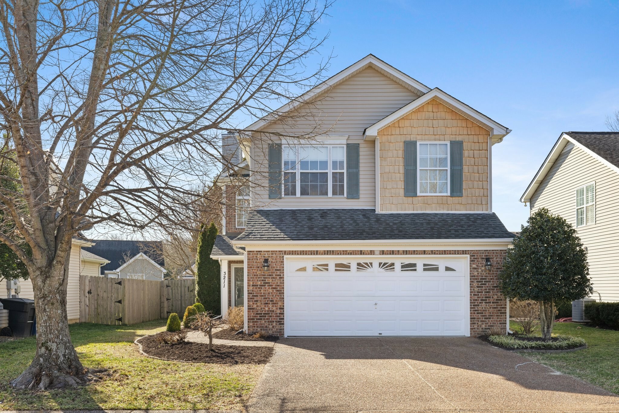 Property Photo:  3211 Gardendale Dr  TN 37064 