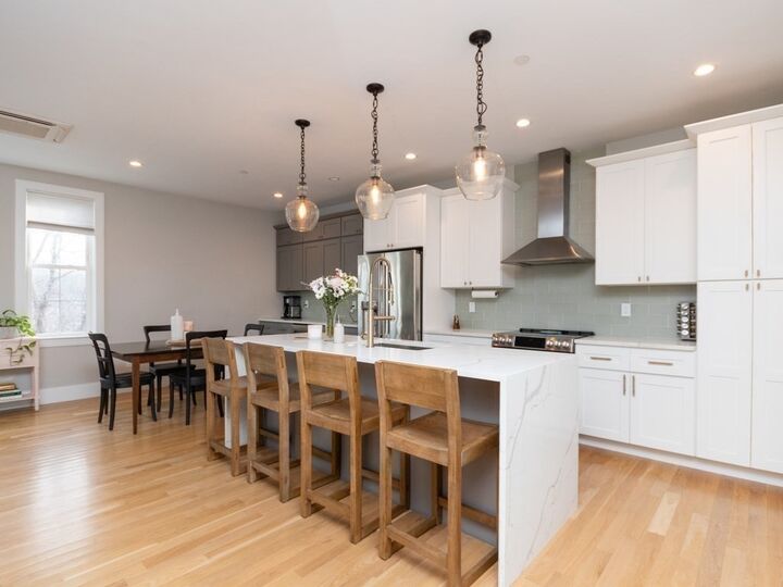 Property Photo: 54 River St 11 MA 02124