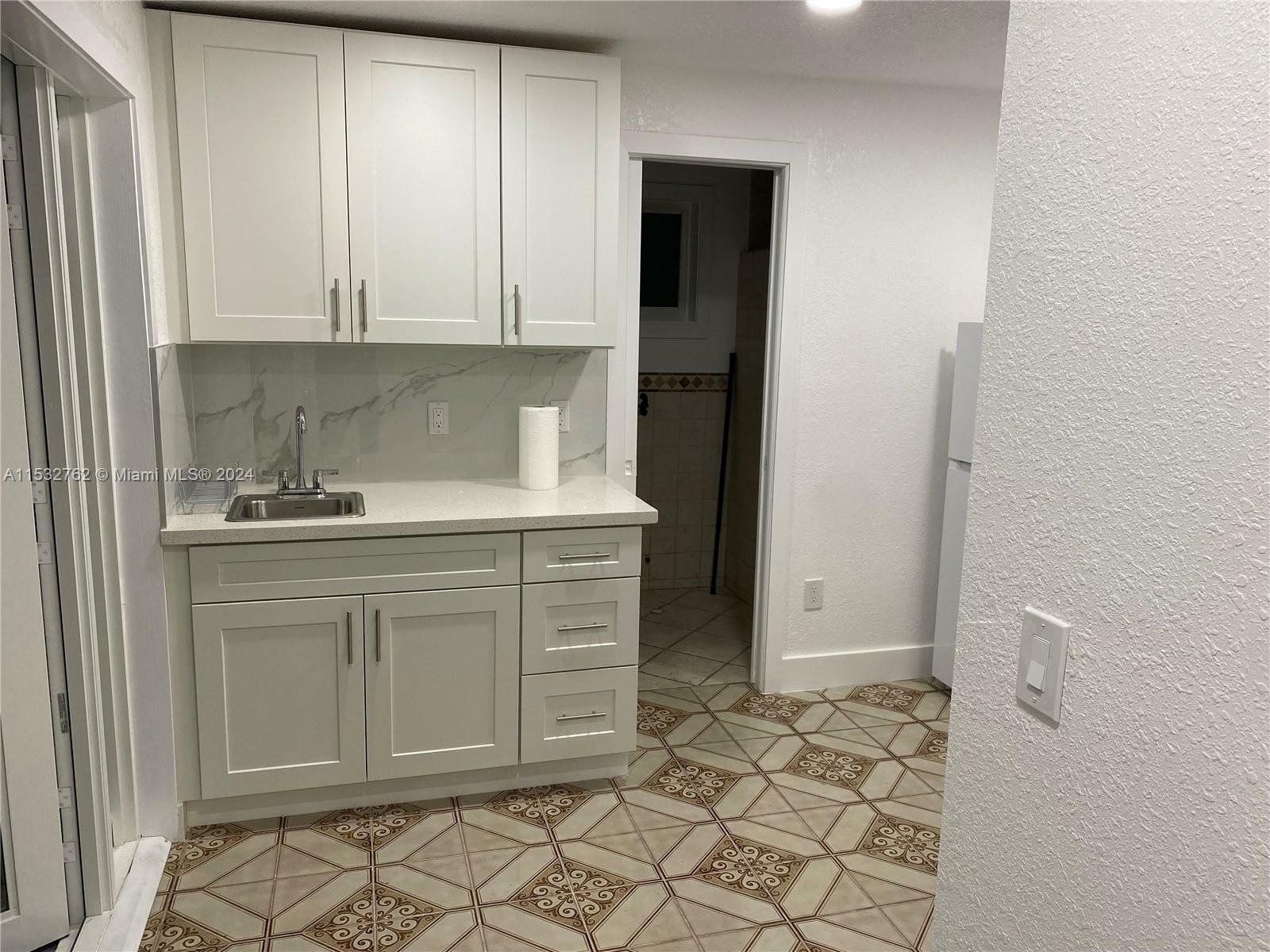 Property Photo: 9380 SW 55th St A FL 33165