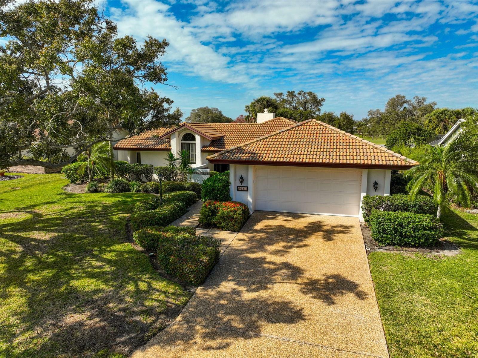 Property Photo:  3911 Prairie Dunes Drive  FL 34238 