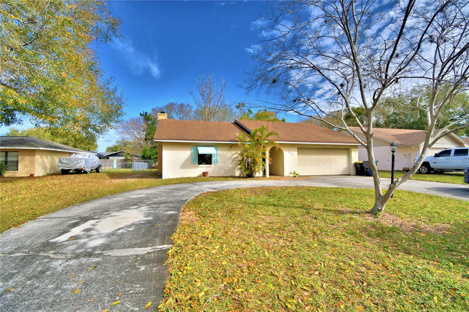 Property Photo:  112 Keith Court  FL 33823 