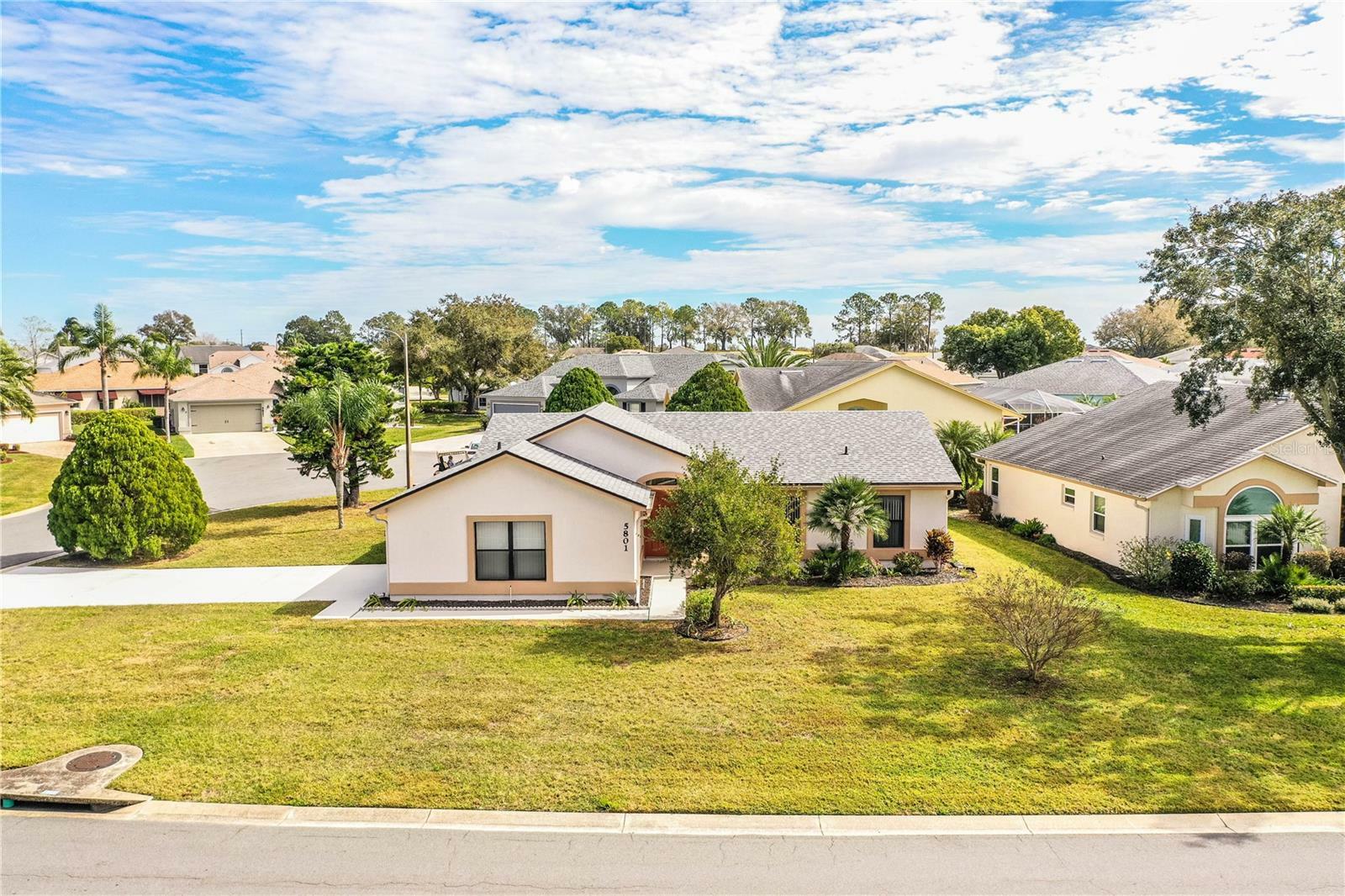 Property Photo:  5801 Sandpipers Drive  FL 33809 