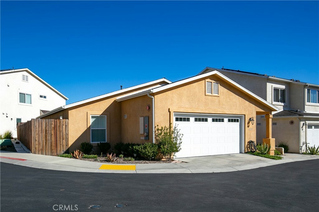 Property Photo:  21729 Doreen Place  CA 91350 