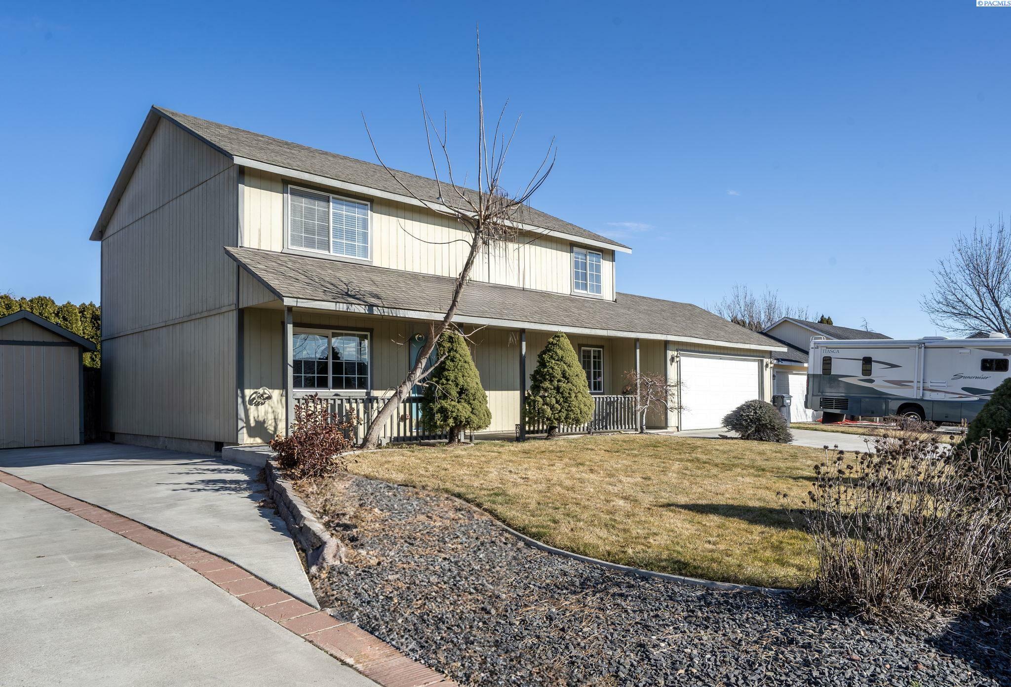 Property Photo:  4782 Thrush Ln  WA 99353 