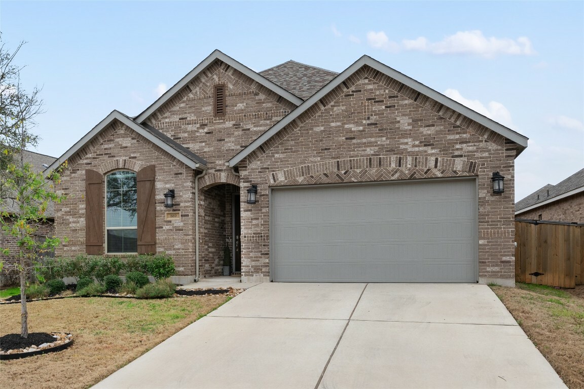 Property Photo: 869 Whitetail Drive TX 78681