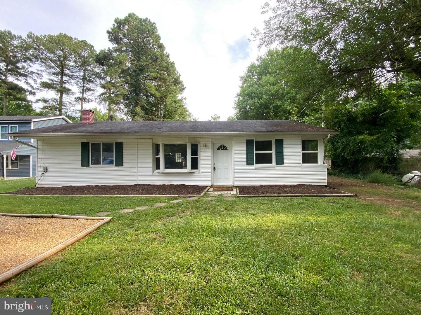 Property Photo:  405 Lake Drive  MD 20657 