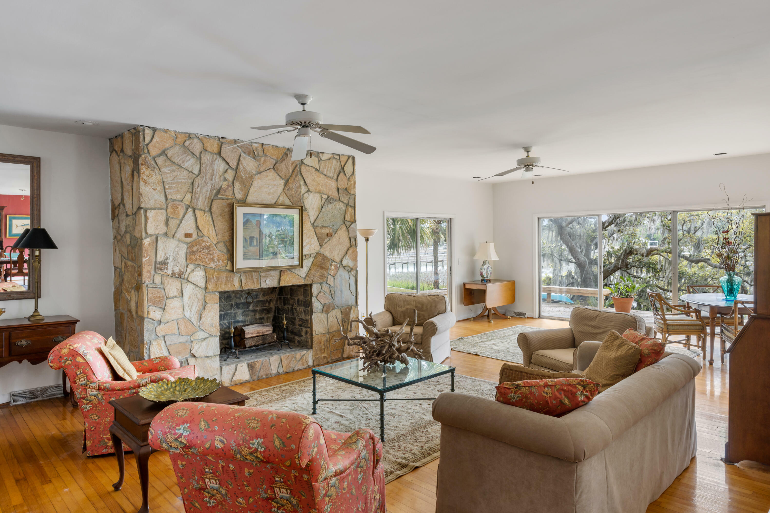 Property Photo:  713 Creekside Drive  SC 29464 